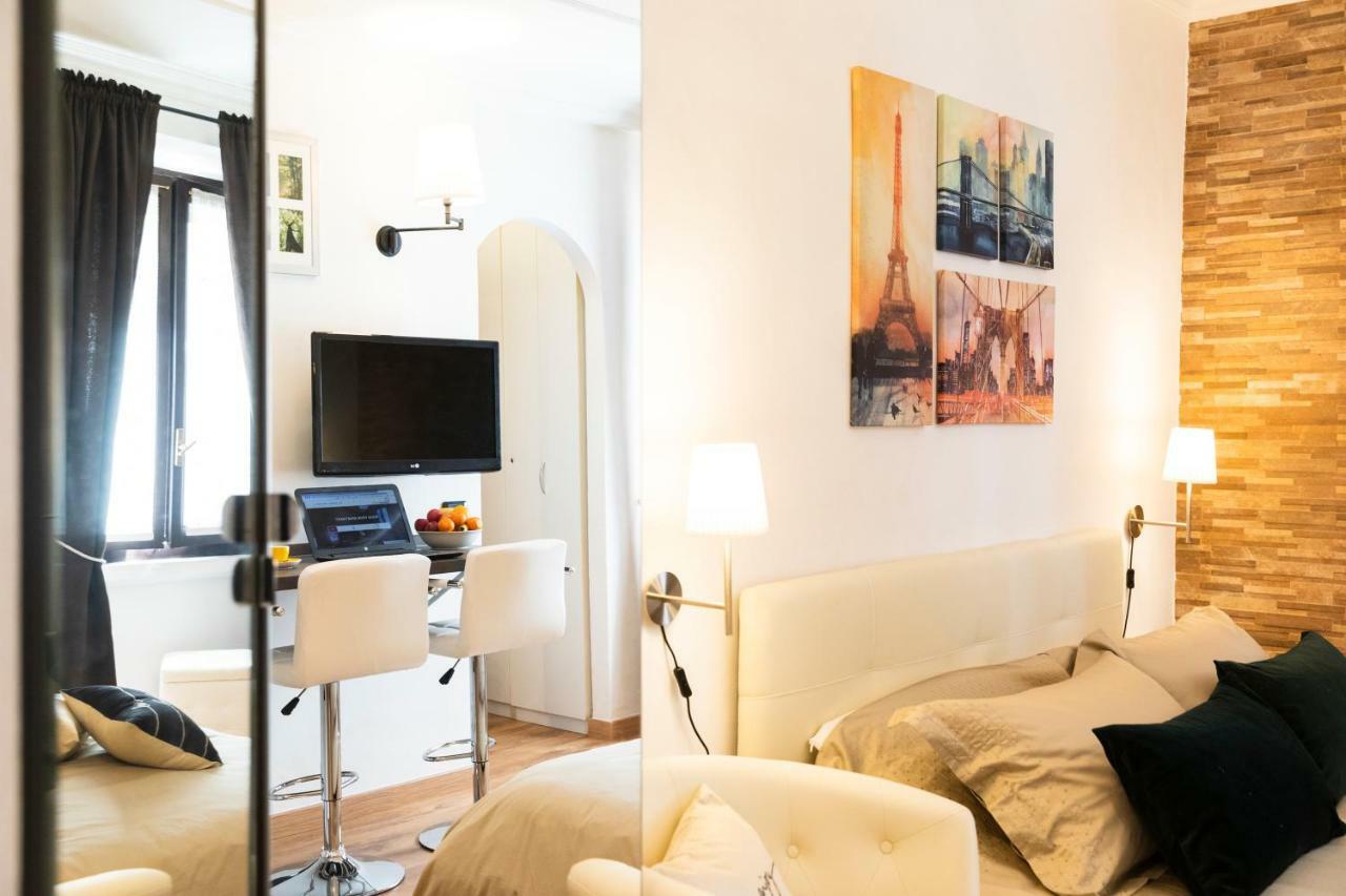 Smart Apartment - Milan Downtown Bagian luar foto
