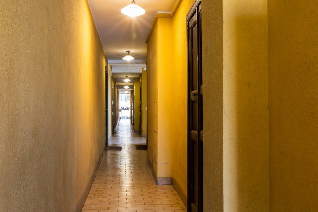 Smart Apartment - Milan Downtown Bagian luar foto