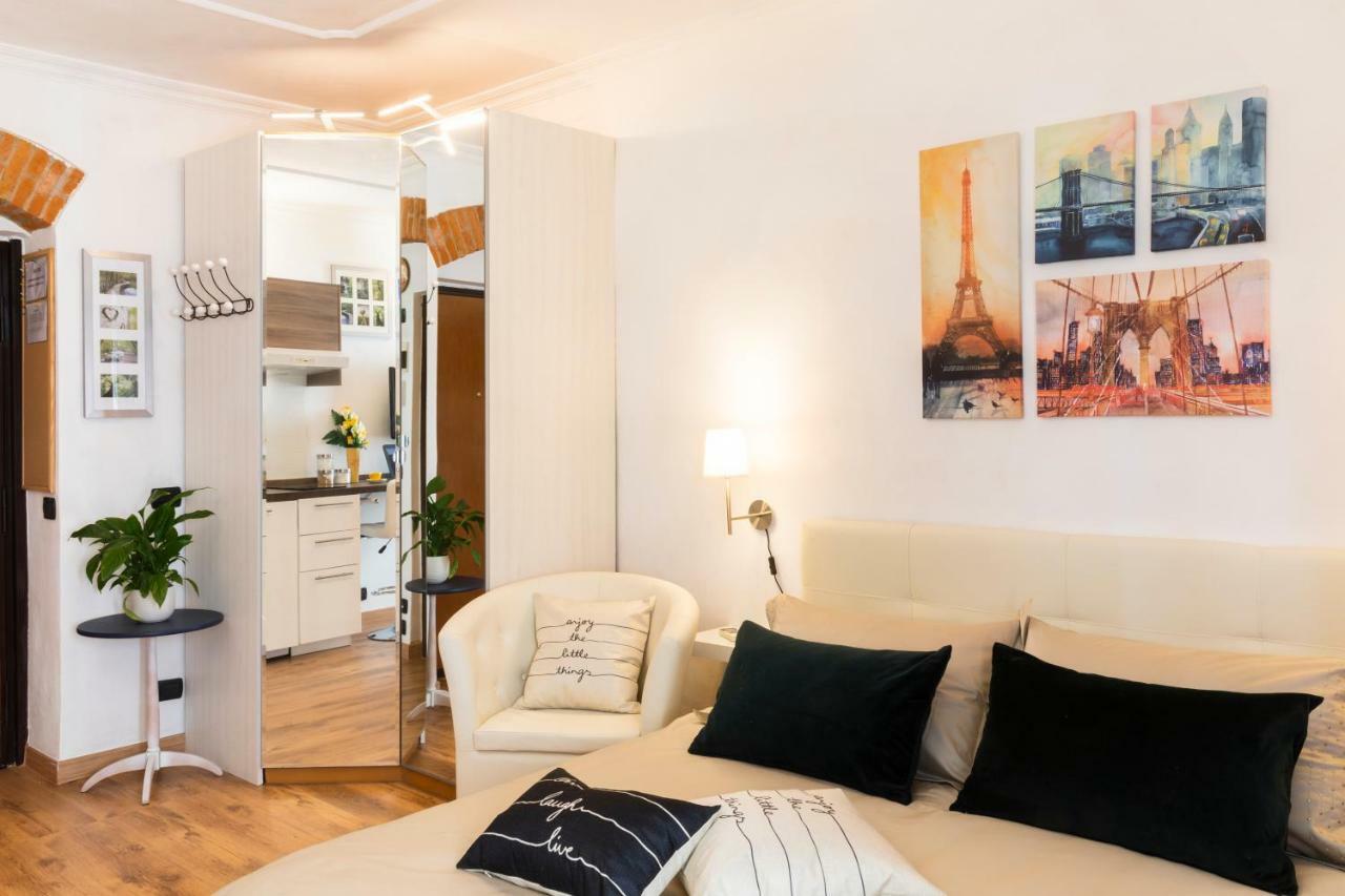 Smart Apartment - Milan Downtown Bagian luar foto