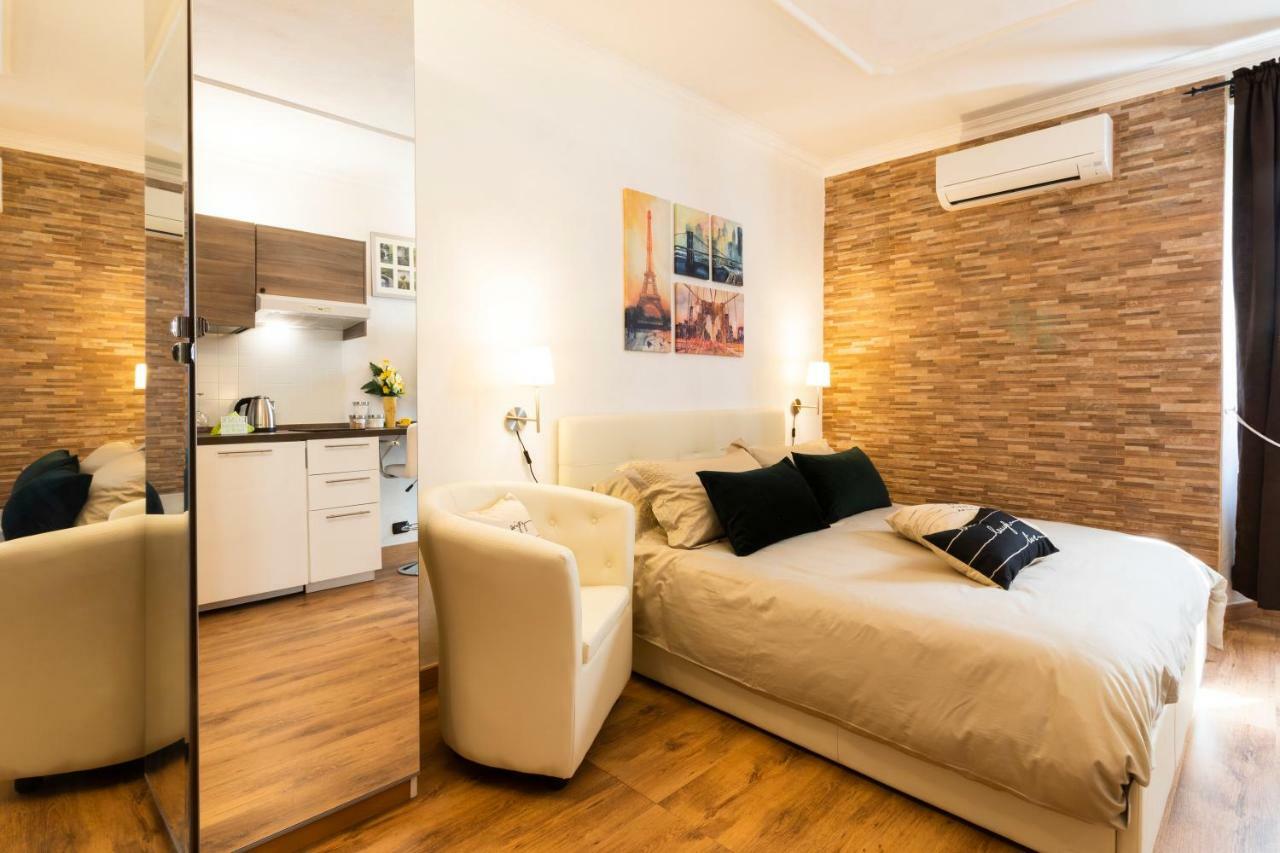 Smart Apartment - Milan Downtown Bagian luar foto