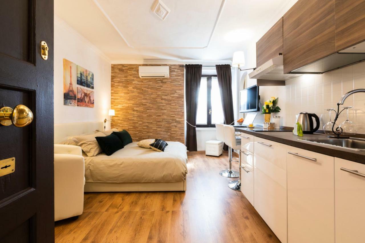 Smart Apartment - Milan Downtown Bagian luar foto